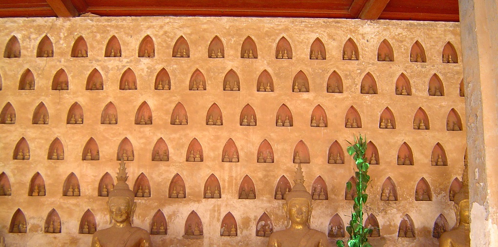 Monk Viengsay and the Secret&nbsp;Cave